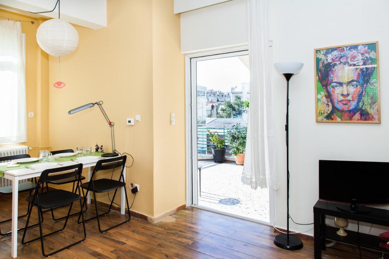 Apartament Bright Apt. With Lovely View In Lycabettus! Ateny Zewnętrze zdjęcie