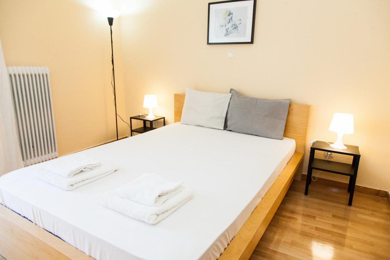 Apartament Bright Apt. With Lovely View In Lycabettus! Ateny Zewnętrze zdjęcie